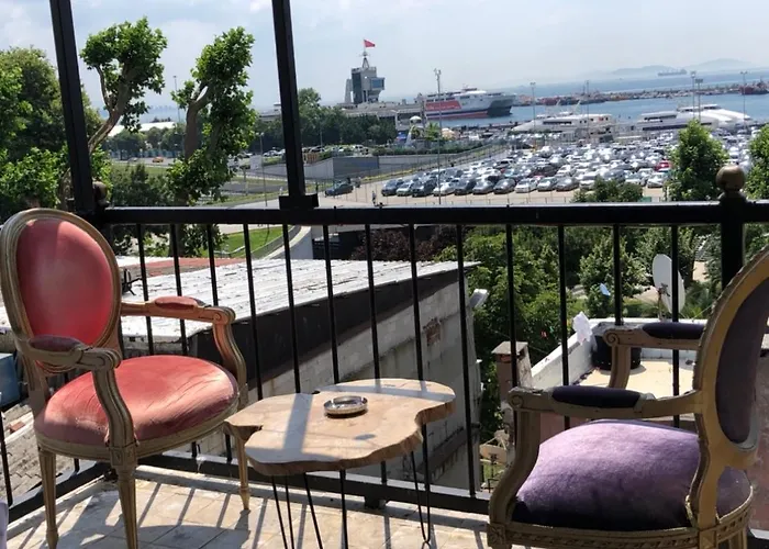 Dilek Hotel&Cafe