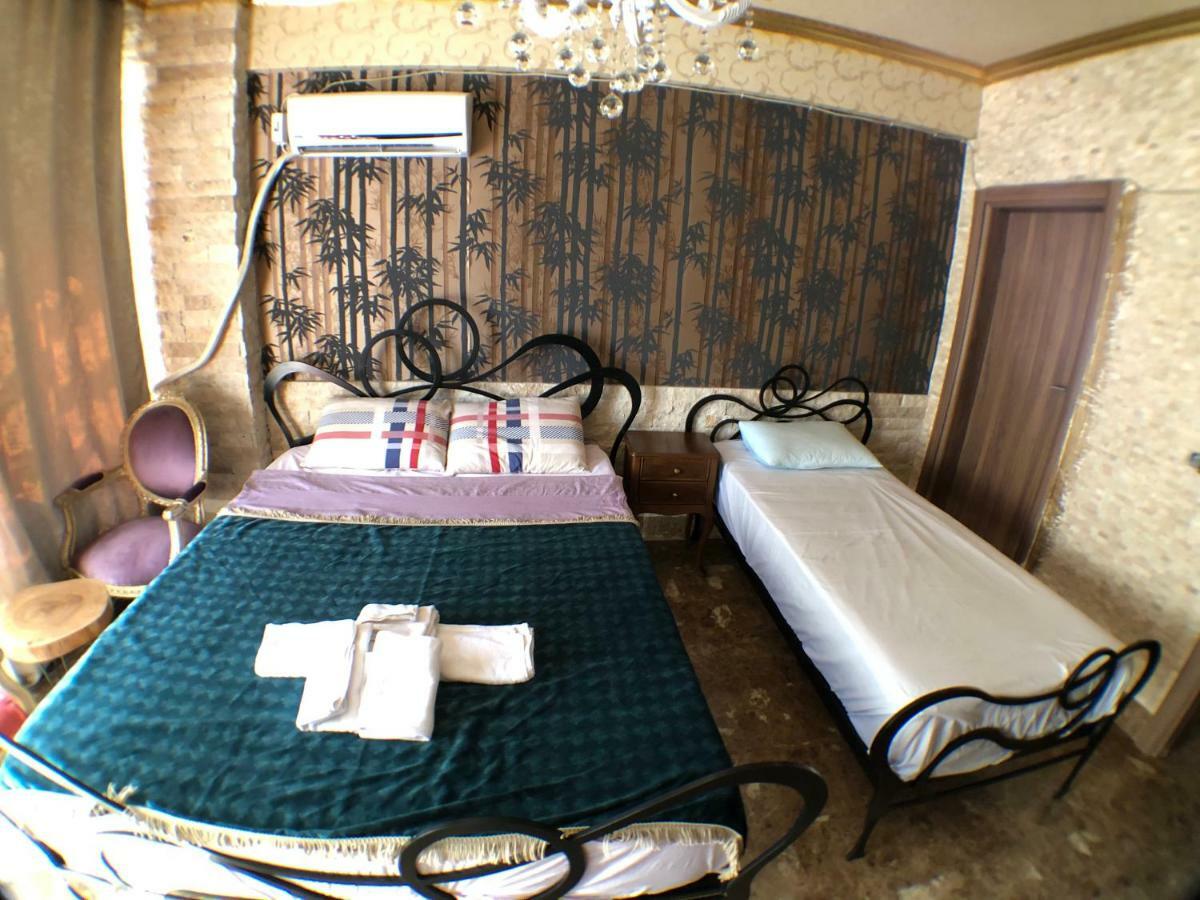 Hotel Dilek & Cafe Istanboel